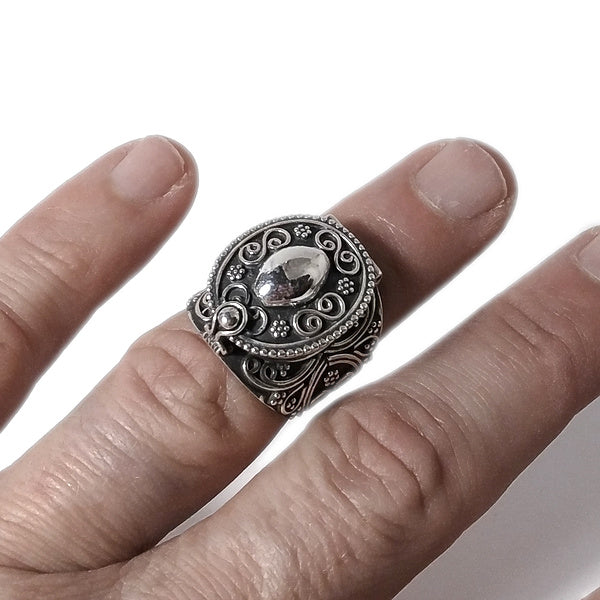 Anello veleno in argento 925 - MIRA