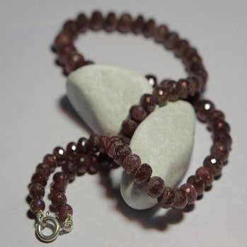 Collana Rubino sfaccettato con chiusura argento 925