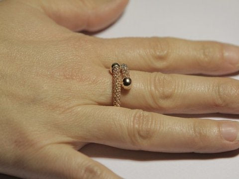 anello contrarie