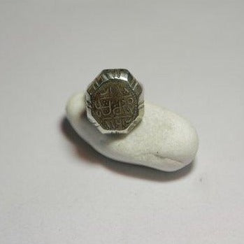 anello con moneta moghul argento