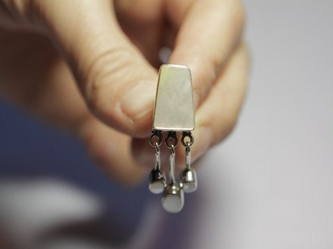 EARRINGS in silver with MOTHER OF PEARL