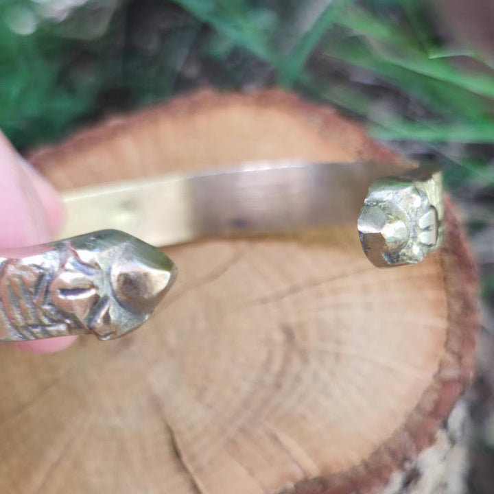 dettaglio finale bracciale