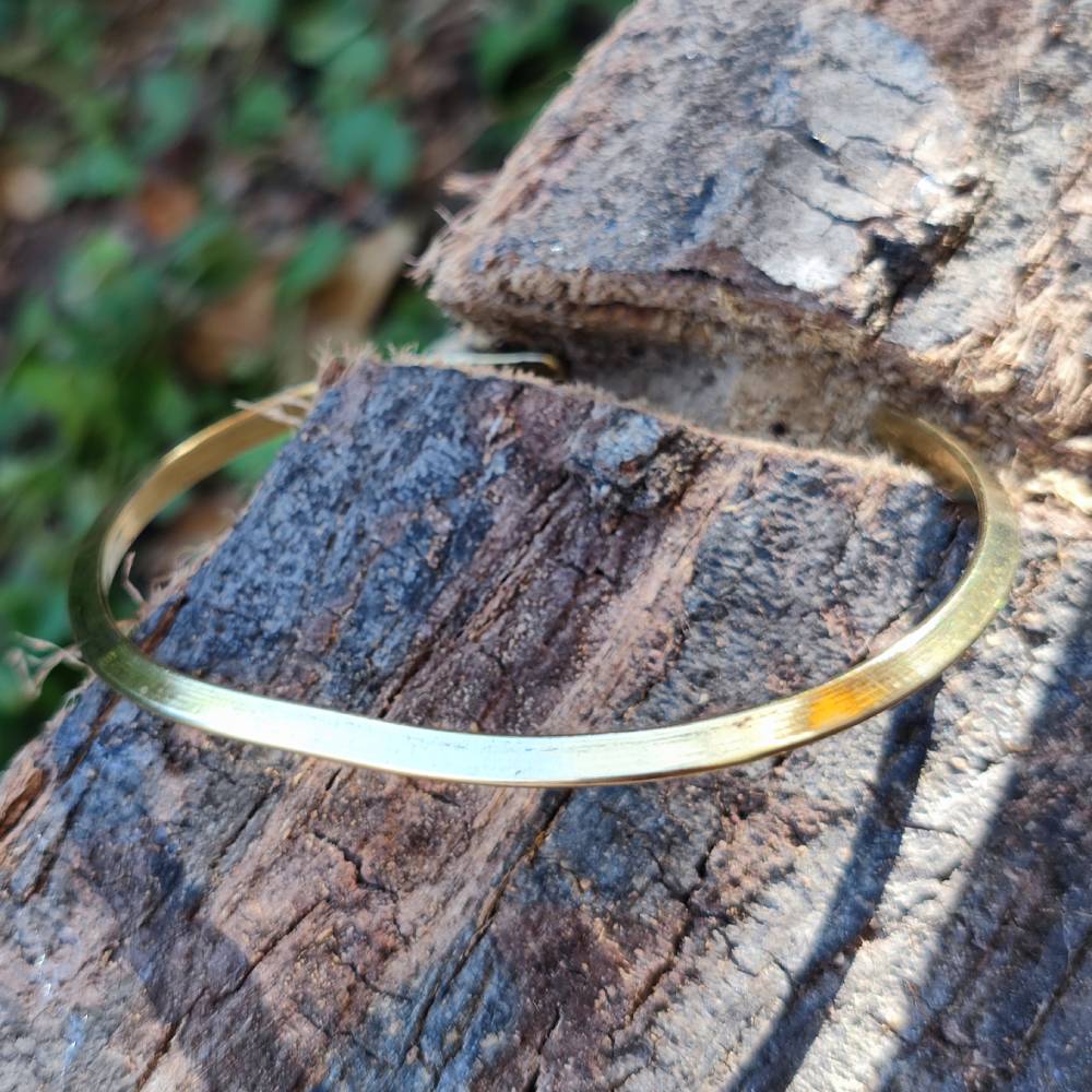 Bracciale rigido etnico in ottone Priya