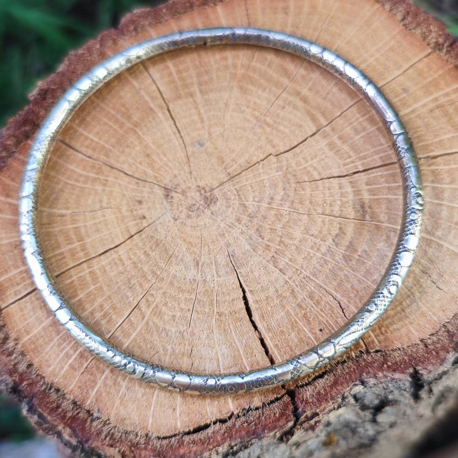 Bracciale rigido etnico in ottone Kalu
