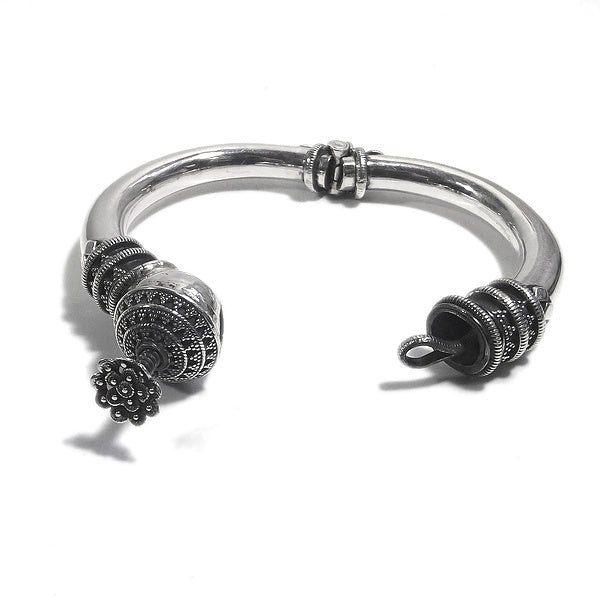 Bracciale etnico AAMANI in argento rigido | Gioielli etnici Il mondo di Wit