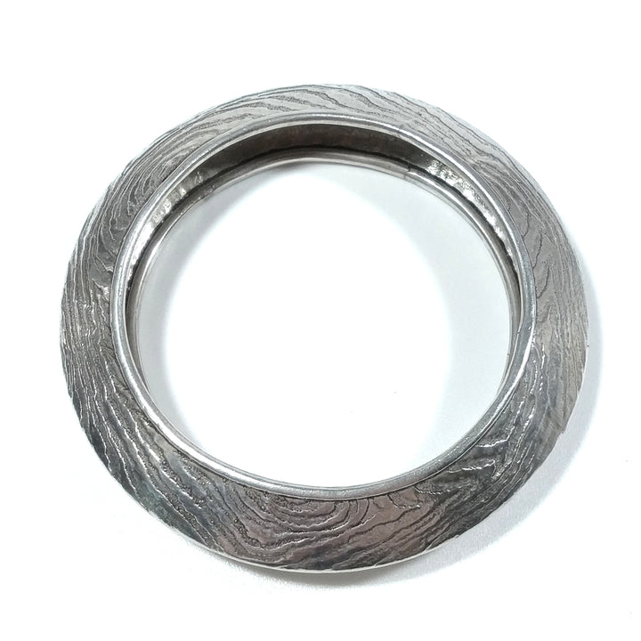 Bracciale etnico rigido in argento 925