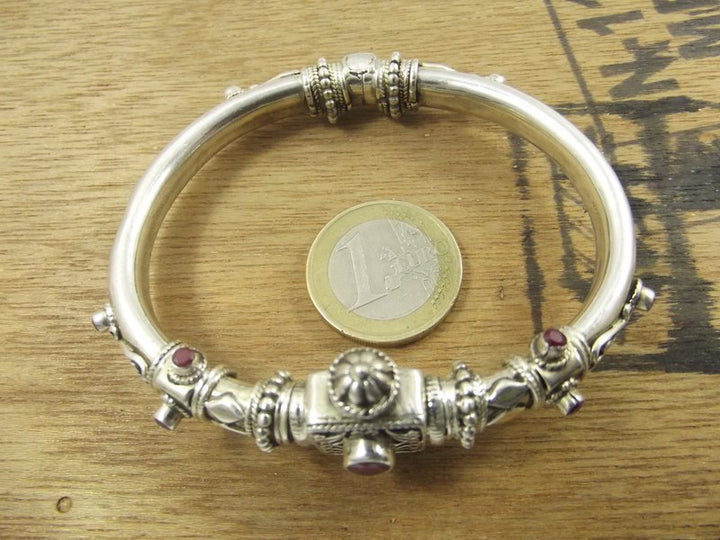 BRACCIALE fascia con filigrana e rubino - UMARI