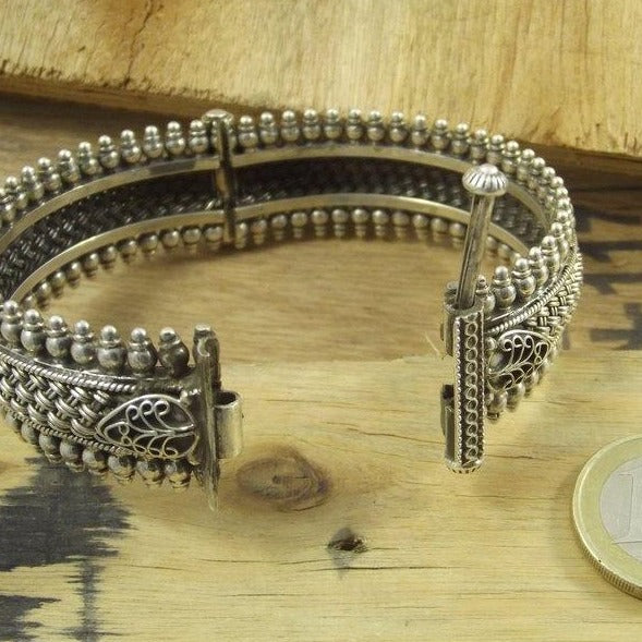 BRACELET wide filigree band II