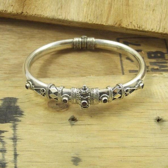 BRACCIALE fascia con filigrana - granato