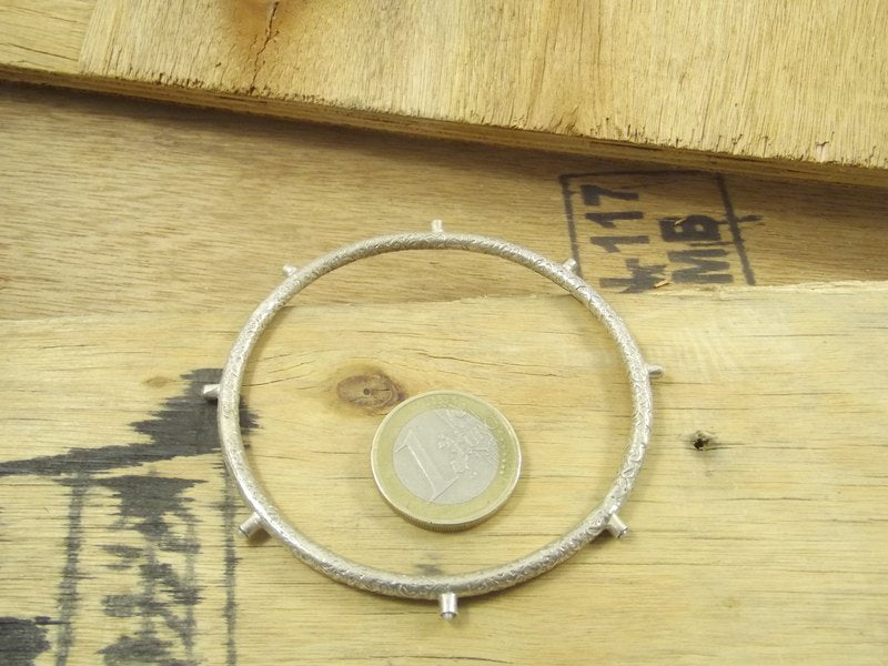 BRACCIALE rigido con perla