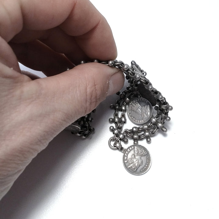 Bracciale in argento 925 con monete