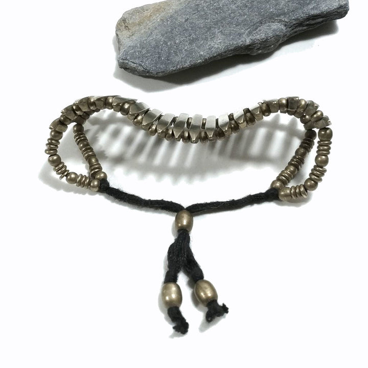 Bracciale etnico Naga in ottone tribale | GIOiEILLI ETNICI | Uomo donna