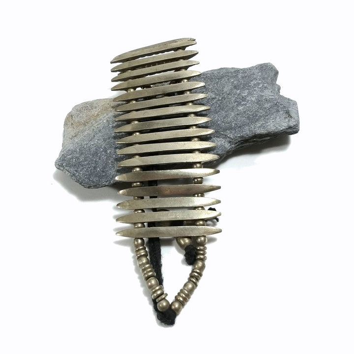 Bracciale etnico Naga in ottone tribale | GIOiEILLI ETNICI | Uomo donna