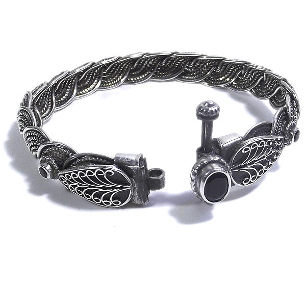 Bracciale etnico SWARA in argento rigido con SPINELLO NERO | Gioielli etnici Il mondo di Wit