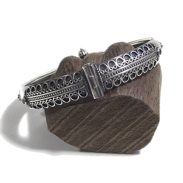 Bracciale etnico NUTAN in argento rigido com AMETISTA | Gioielli etnici Il mondo di Wit