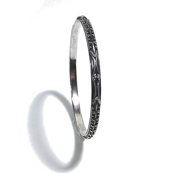 Bracciale etnico JIMIT a cerchio in argento - rigido | Gioielli etnici ilmondodiwit.com