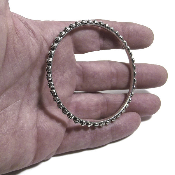 Bracciale etnico FLOR a cerchio in argento - rigido | Gioielli etnici ilmodndodiwit.com