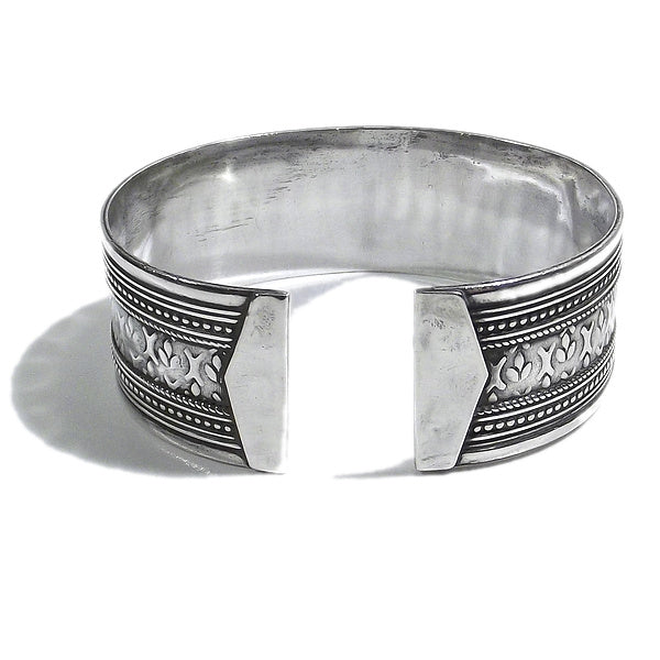 Bracciale etnico CAMELIA in argento da UOMO o DONNA - rigido | Gioielli da Uomo