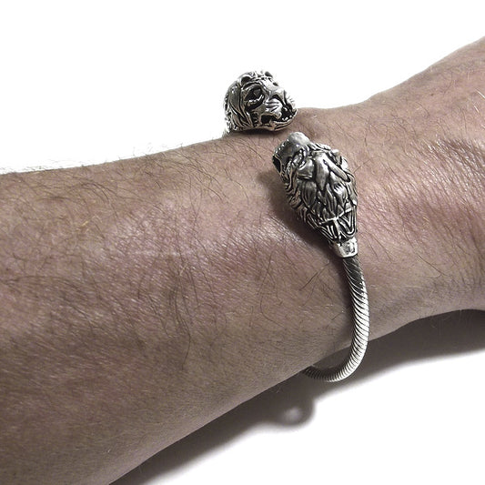 Bracciale etnico LEO in argento da UOMO o DONNA - rigido | Gioielli da Uomo