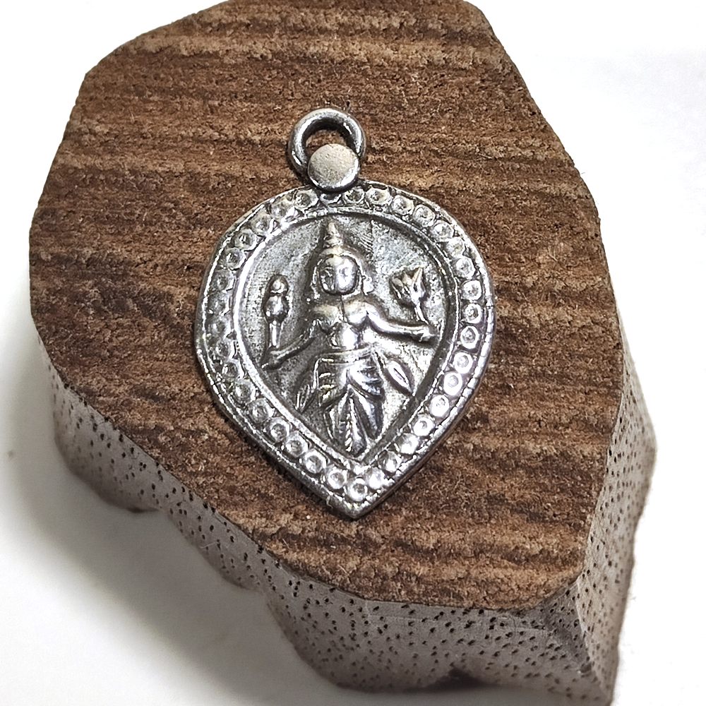 Small ETHNIC Shiva pendant