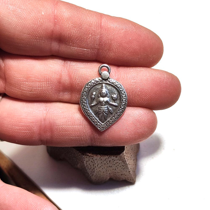 Small ETHNIC Shiva pendant