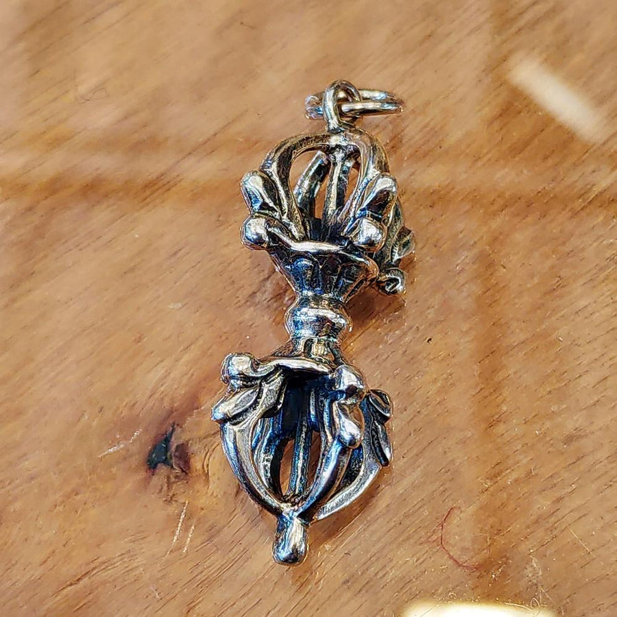 ciondolo Dorje argento