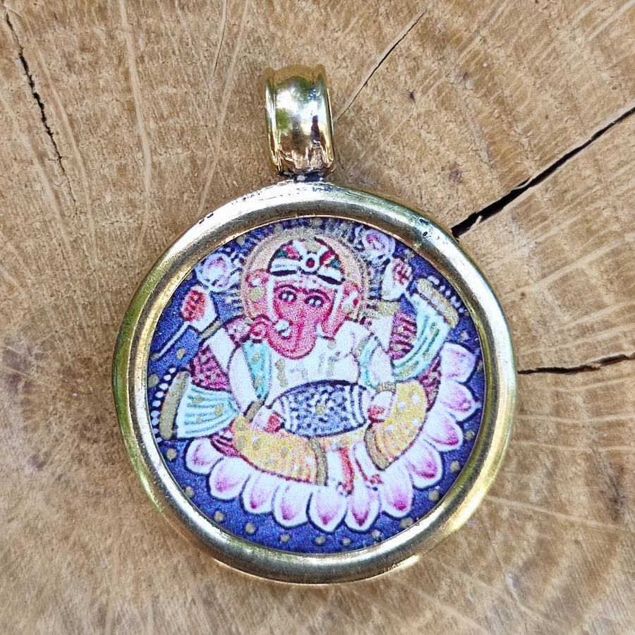 Ciondolo tradizionale indiano in ottone Ganesh con Tabla