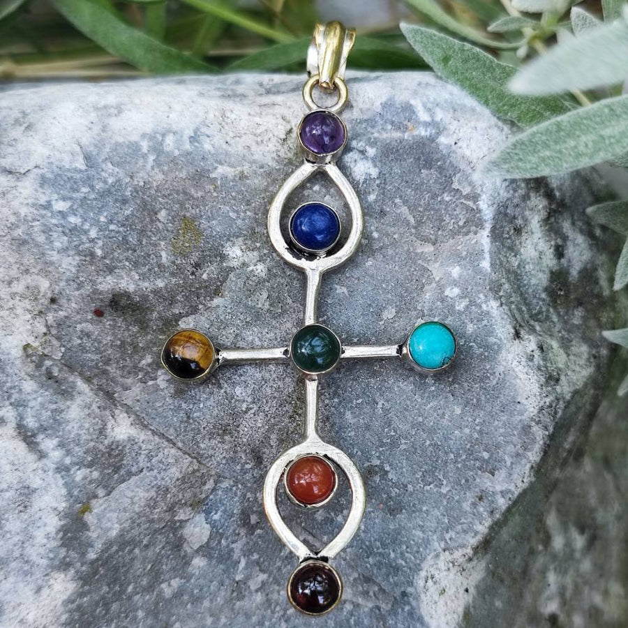 Ciondolo etnico in ottone sette Chakra