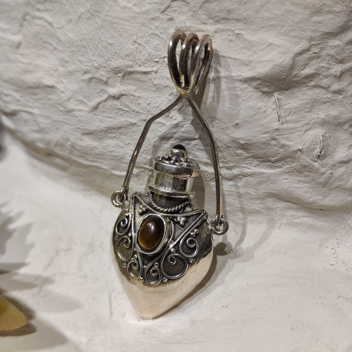 Silver perfume holder pendant - TRANQUUEBAR