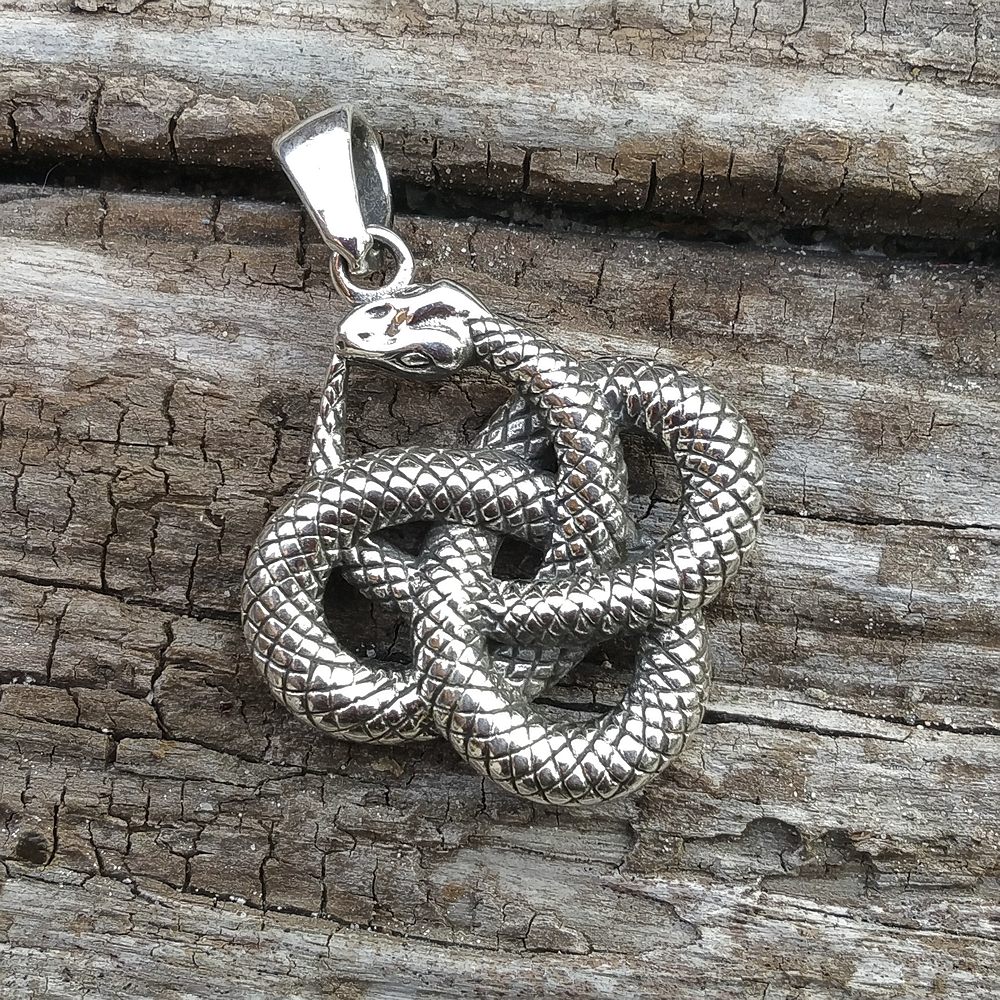 Ciondolo a SERPENTE in argento 925 - TAMIA
