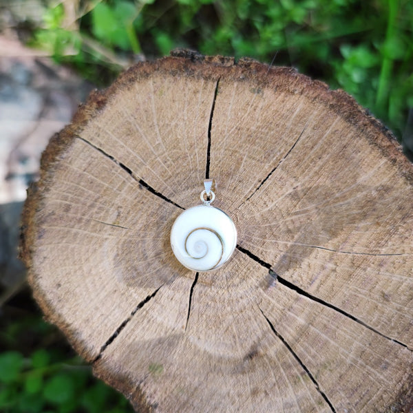 Ciondolo ABHAYA con OCCHIO di SANTA LUCIA in argento 925 Ciondolo artigianale