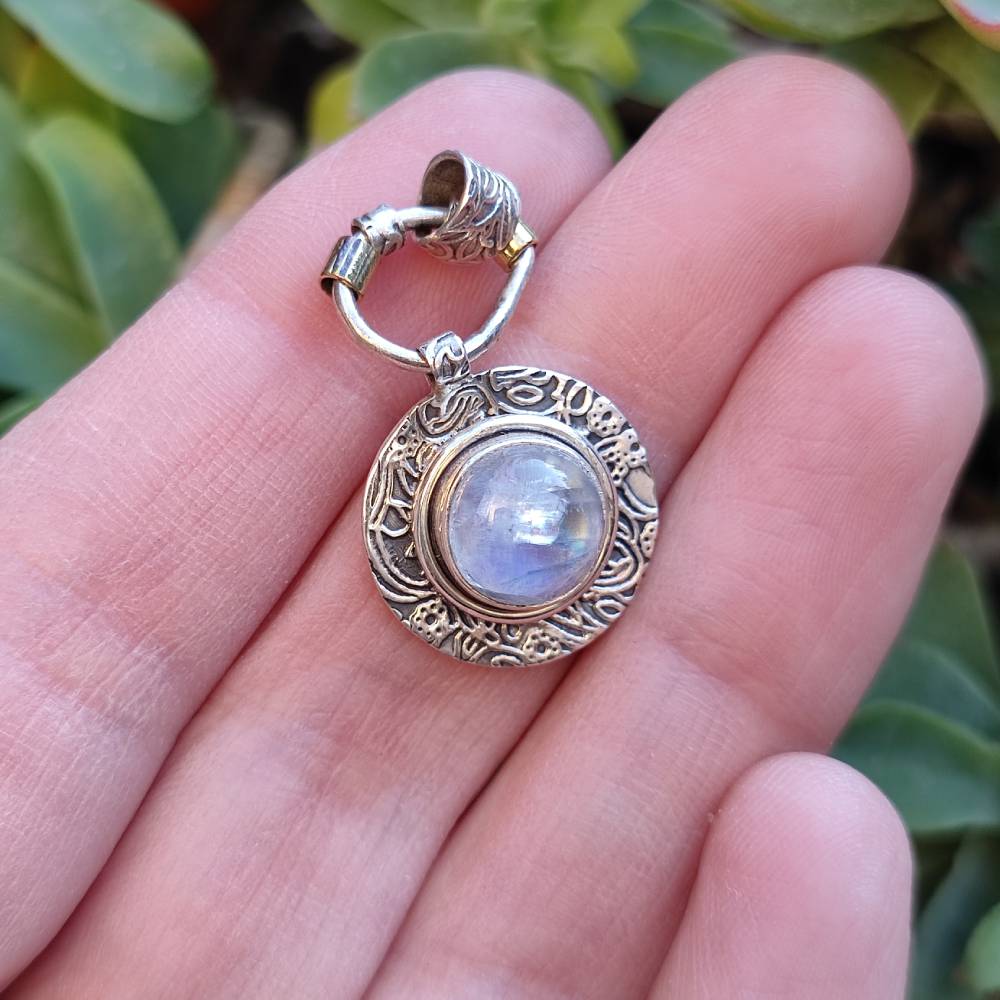 Ciondolo BRIJESH con pietra PIETRA DI LUNA in argento 925 Ciondolo artigianale