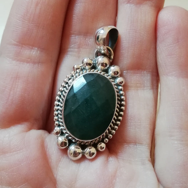 Ciondolo SHIDDI con ONICE verde in argento 925 Ciondolo artigianale