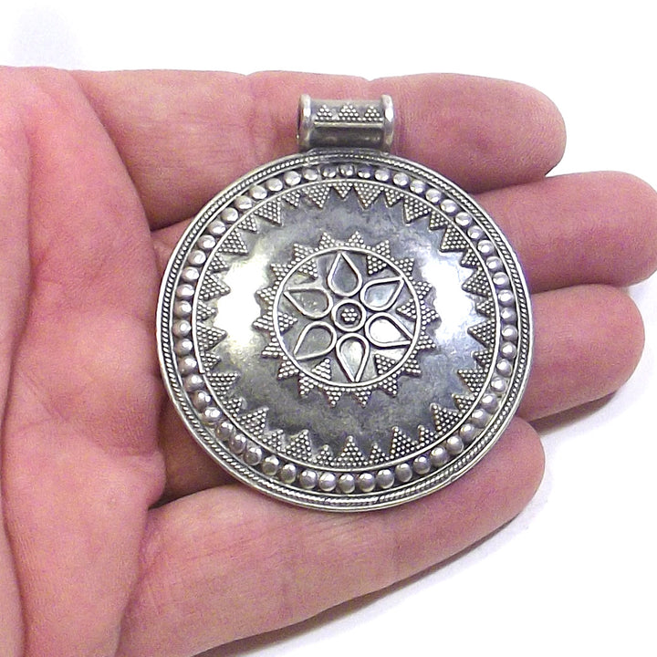 CIONDOLO ETNICO in argento 925 a puntinato - GIOIELLI