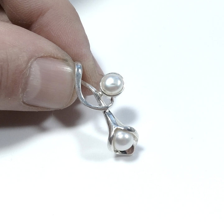 CIONDOLO FORMA CALLA in argento 925  Perla