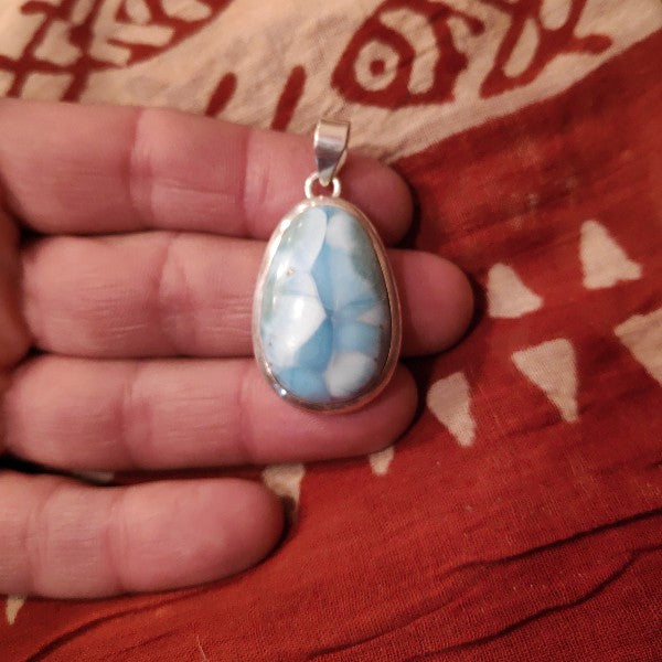 Ciondolo MAR con pietra LARIMAR  in argento 925 Ciondolo artigianale