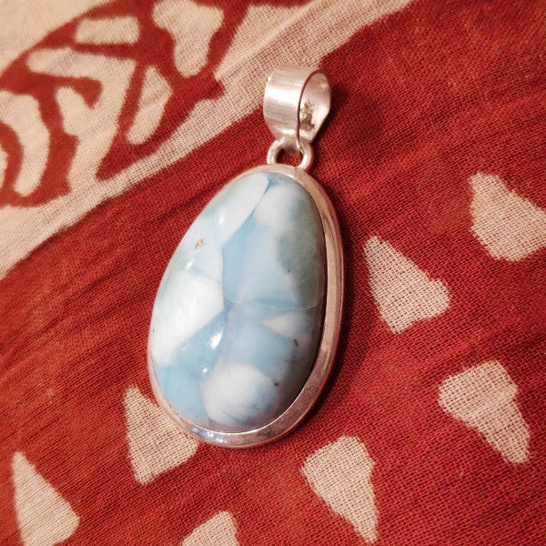 Ciondolo MAR con pietra LARIMAR  in argento 925 Ciondolo artigianale