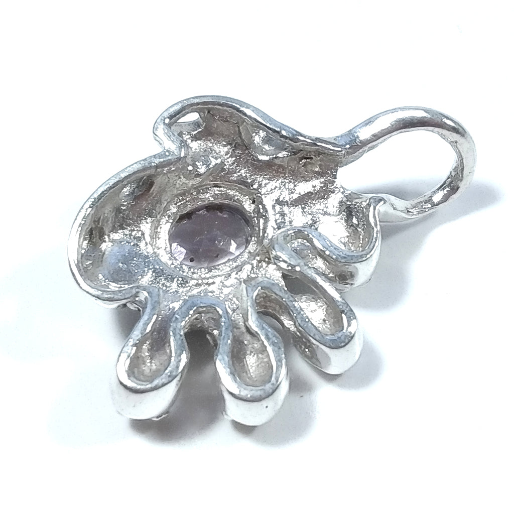 Handcrafted 925 silver pendant with Amethyst