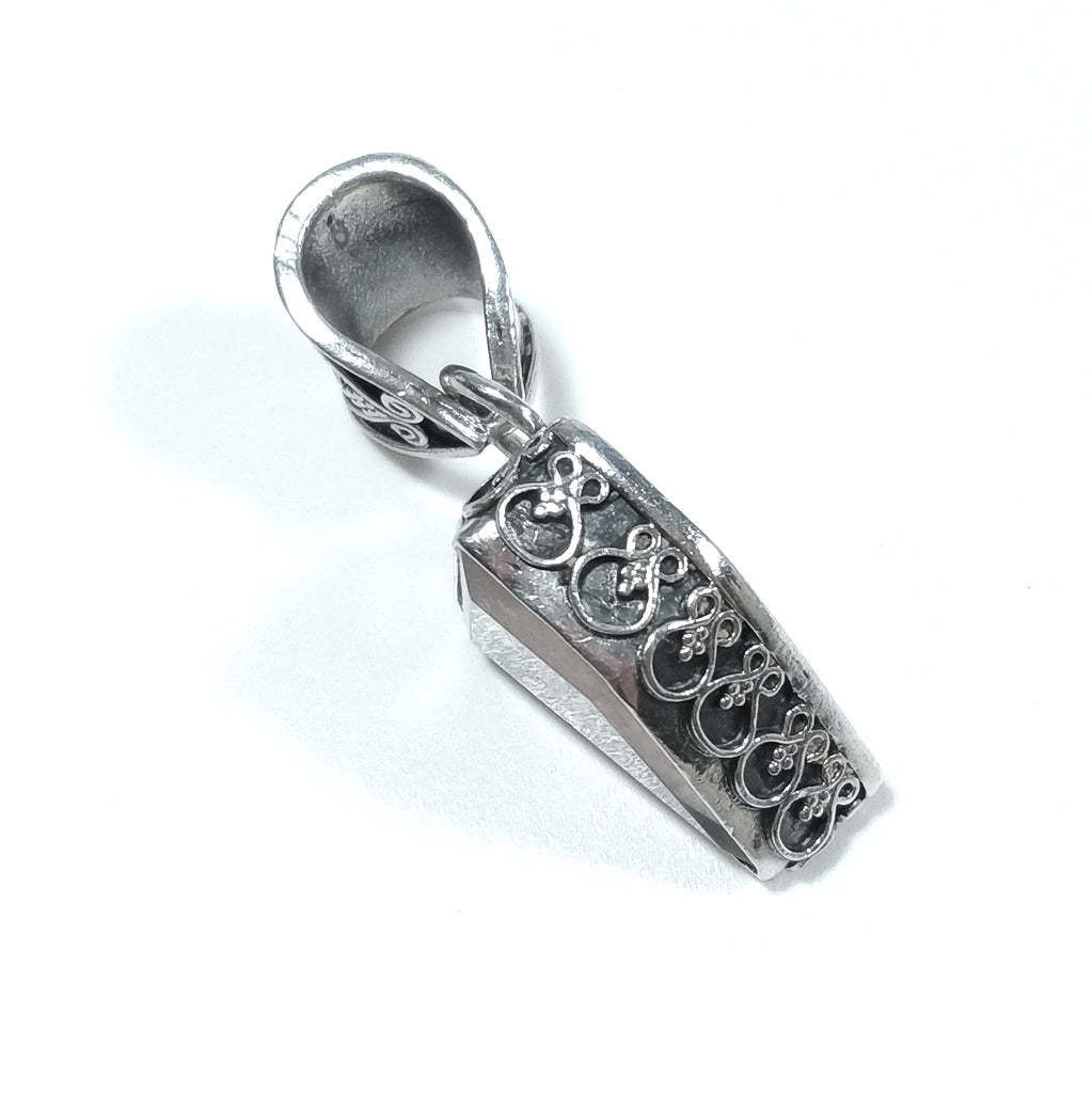 Ciondolo in argento 925 con quarzo rosa - LANKAMALLA