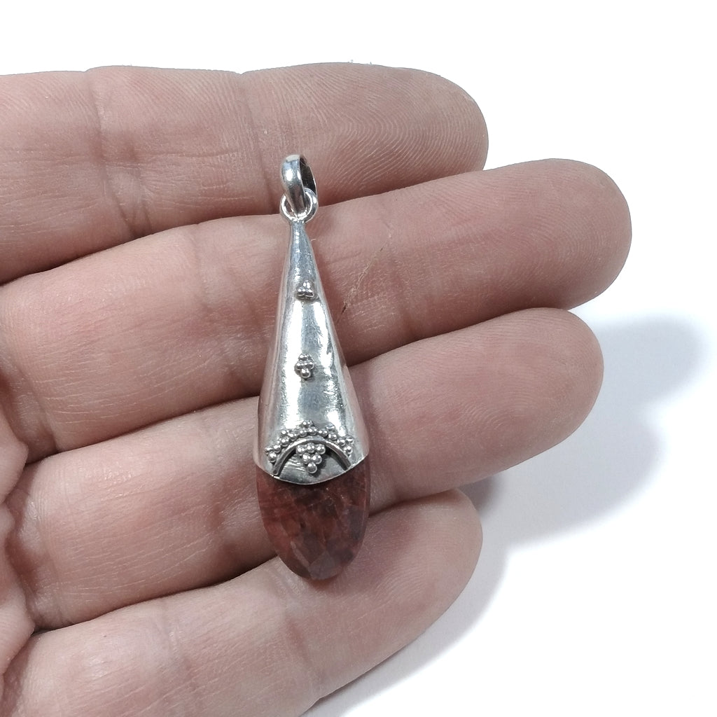 Ciondolo ETNICO in argento 925 con Radice di Rubino | GIOIELLI IN ARGENTO
