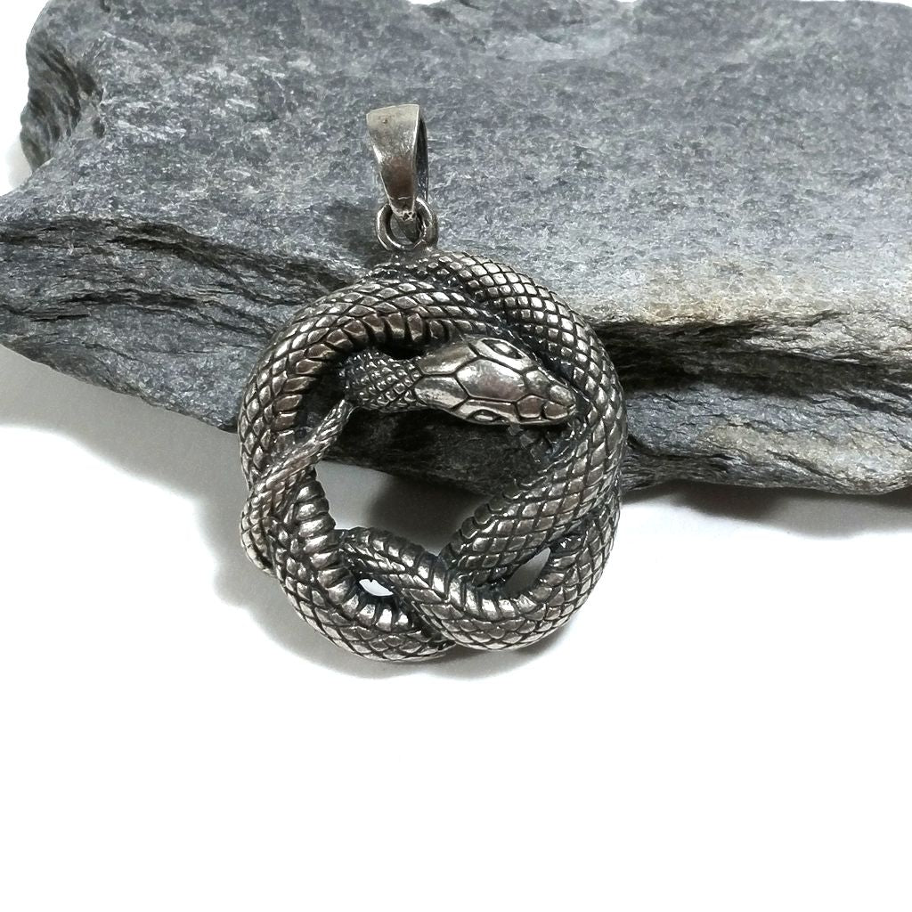 Ciondolo SERPENTE in argento 925 artigianale