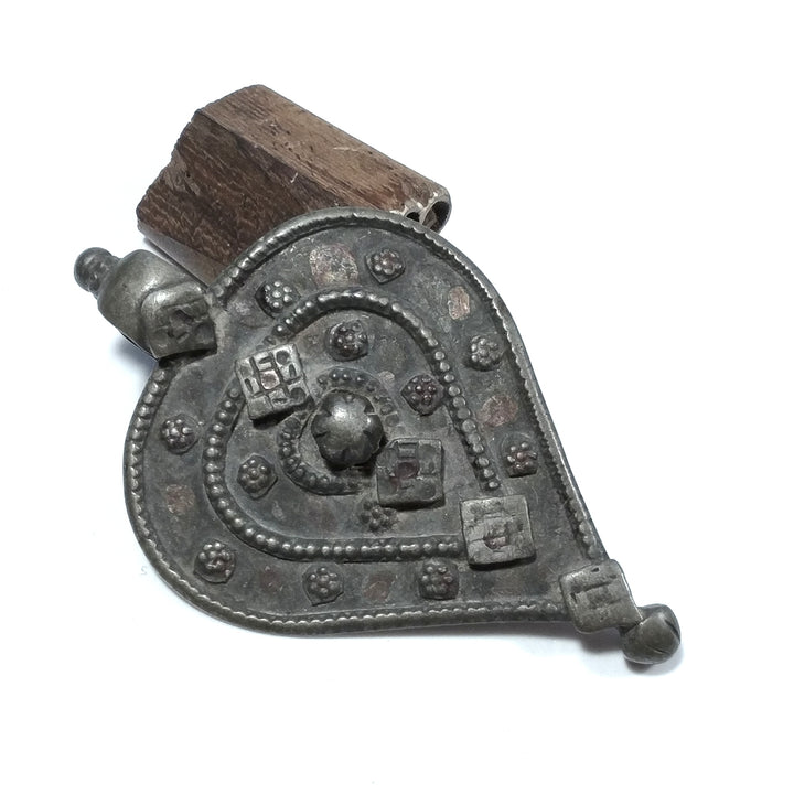 Ciondolo ETNICO in argento antico con ORNAMENTI etnici | GIOIELLI IN ARGENTO