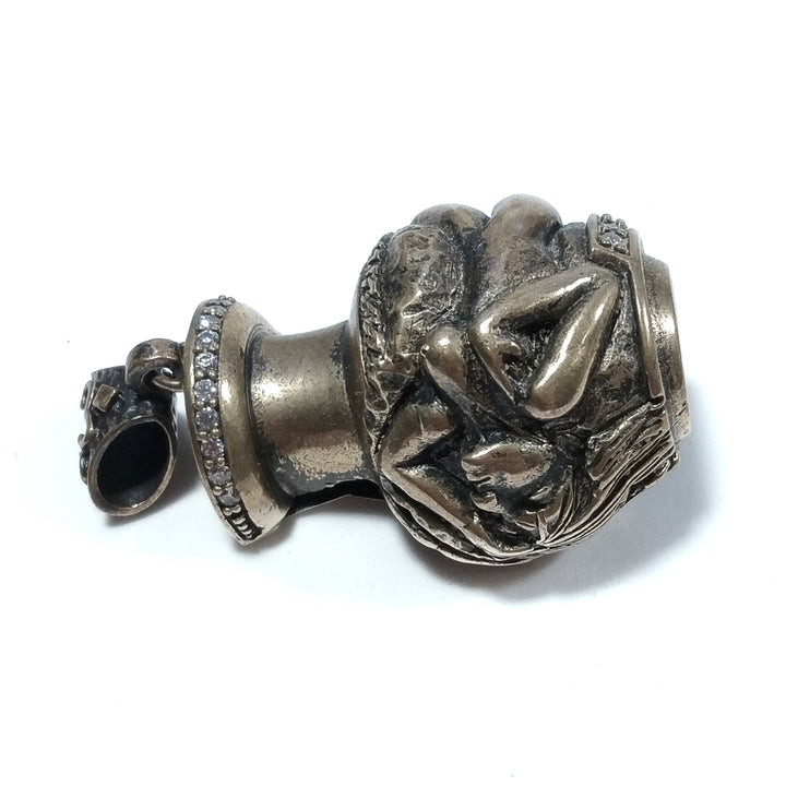 ETHNIC pendant in antique silver with vase with zircons and naked woman | ETHNIC JEWELRY