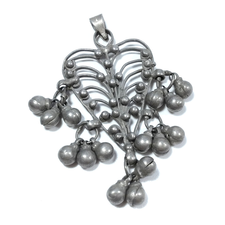 ETHNIC pendant in antique silver with ethnic ORNAMENTS | SILVER JEWELRY