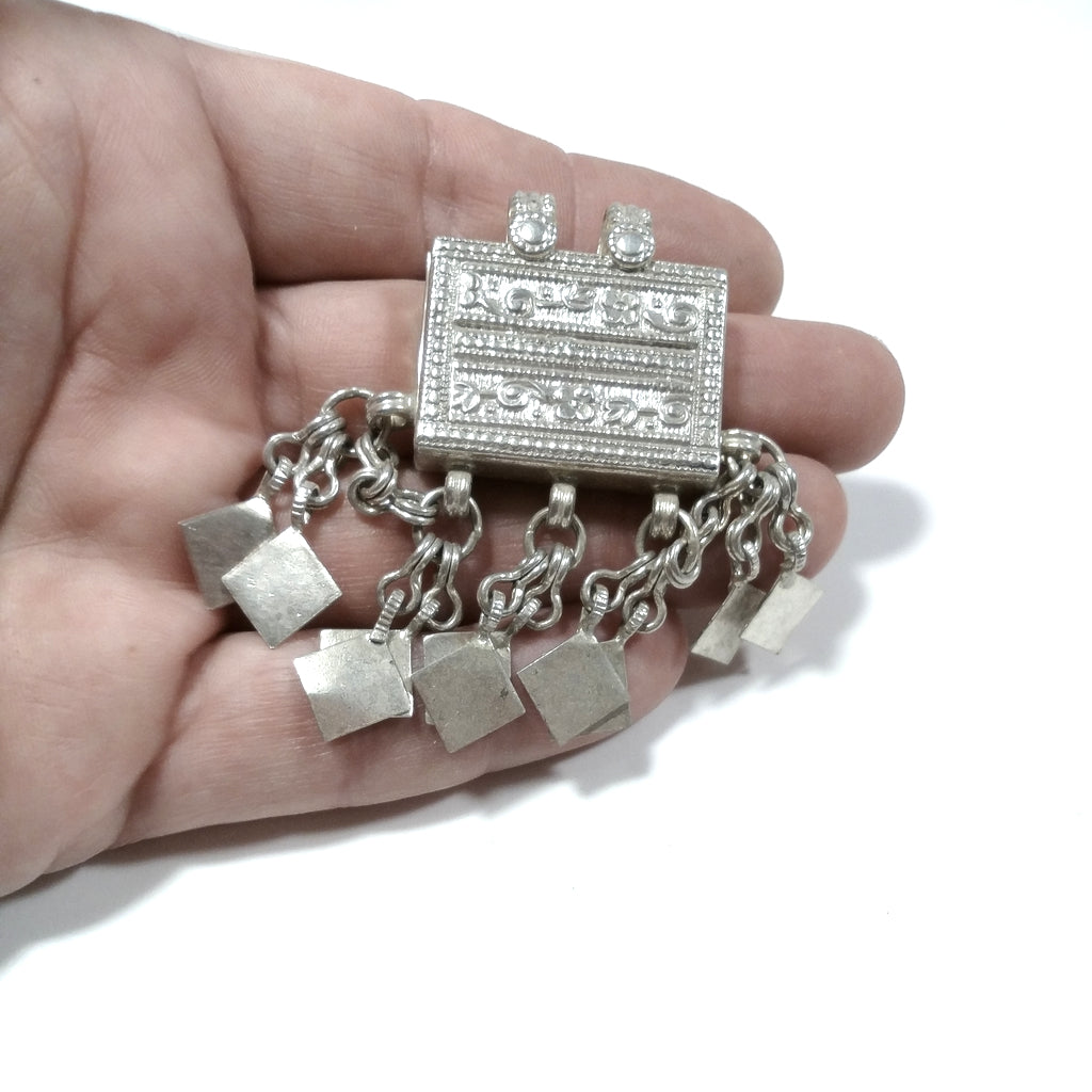 ETHNIC pendant in antique silver with PRAYER BOX - HAZARIBAG
