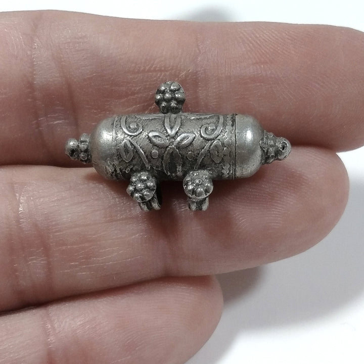 Ciondolo ETNICO in argento antico con PORTA PREGHIERE | GIOIELLI ETNICI