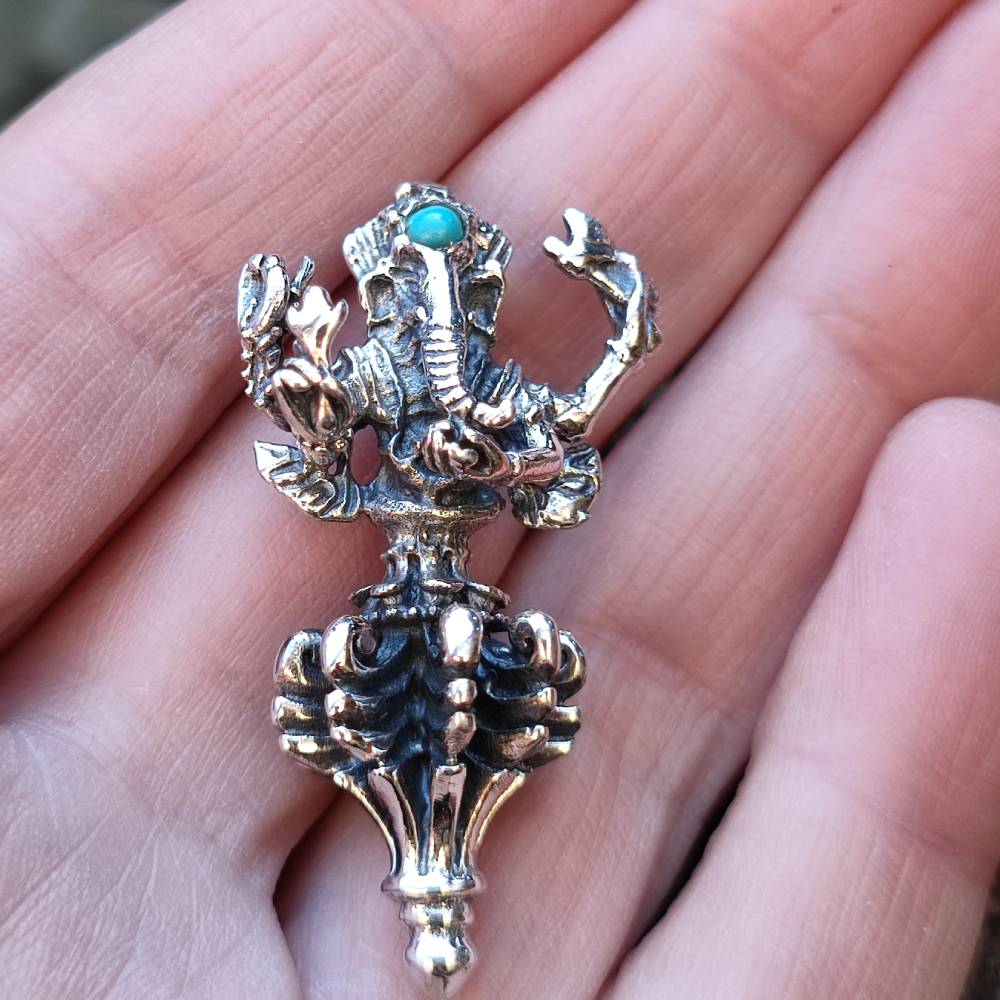 Ciondolo GANESH con pietra TURCHESE in argento 925 Ciondolo artigianale