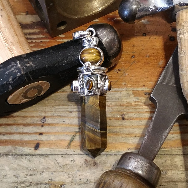 Ciondolo artigianale in argento 925 Ciondolo artigianale Occhio di Tigre | GIOIELLI ETNICI | Pendolo porta veleno