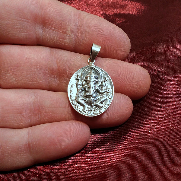 Ganesha OM pendant in silver - Double sided