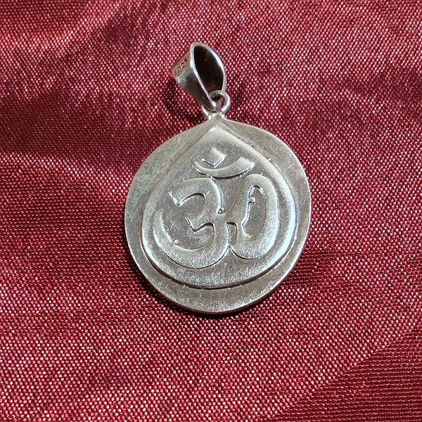 Ganesha OM pendant in silver - Double sided